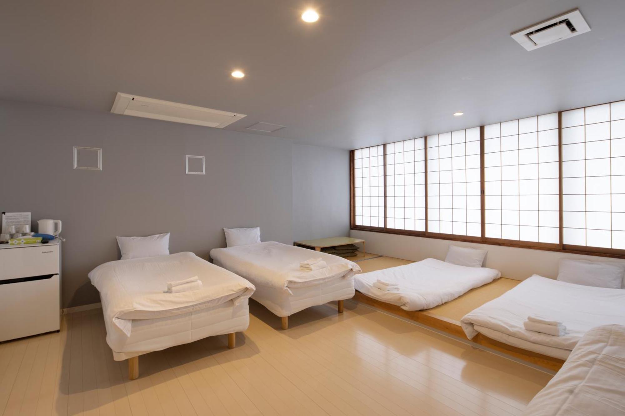 Iwatoyama Hostel Kyoto Bagian luar foto